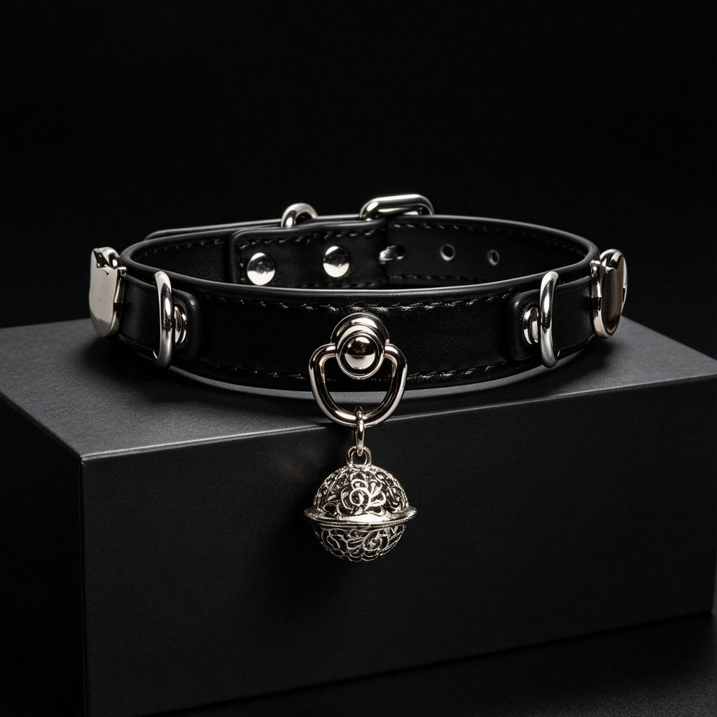 Genuine Leather Choker Necklace with Leash – front view | Blackyyds