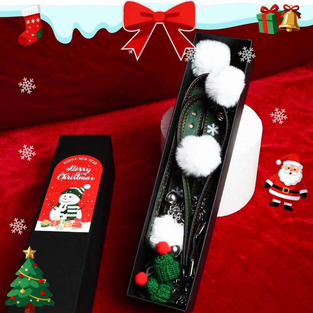 Festive Christmas Choker - Green close-up detail | Blackyyds