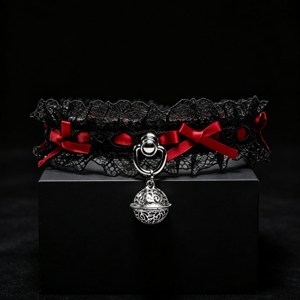 Lace Cowhide Leather Choker with Bow & Palace Bell – detail view | Blackyyds