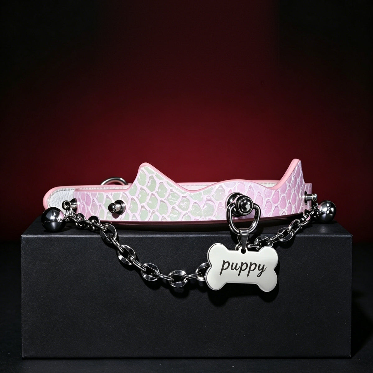 Misty Pink Iridescent Snake Cat Ear Leather Choker with Leash – detail view | Blackyyds