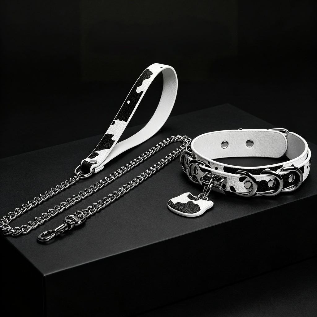Cow Print Cat Tag Bell Choker with Leash – detail view | Blackyyds