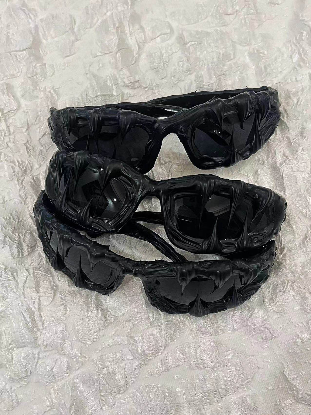 Venom Y2K Streetwear Handmade Resin Drip Sunglasses – Gothic Cyberpunk Statement close-up detail | Blackyyds