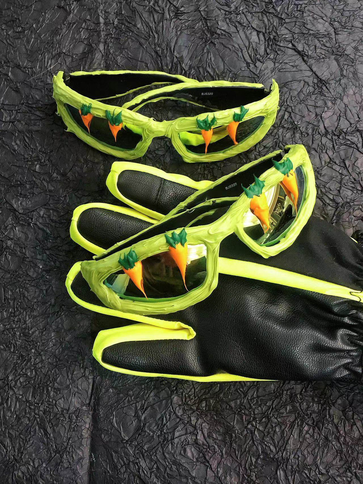 Pastoral Y2K Streetwear Handmade Resin Drip Sunglasses Gothic Cyberpunk Statement gothic jewelry product view 2 | Blackyyds