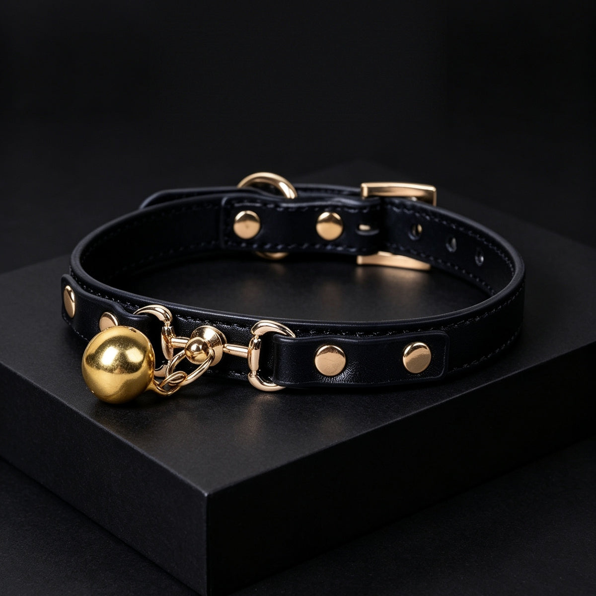 Genuine Leather Bell Choker Necklace – close-up | Blackyyds