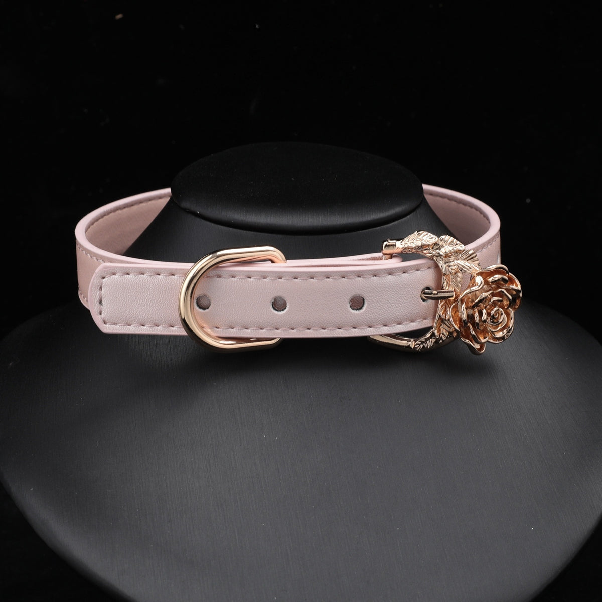 Pearlescent Pink Rose & Butterfly Bell Choker with Leash – close-up | Blackyyds