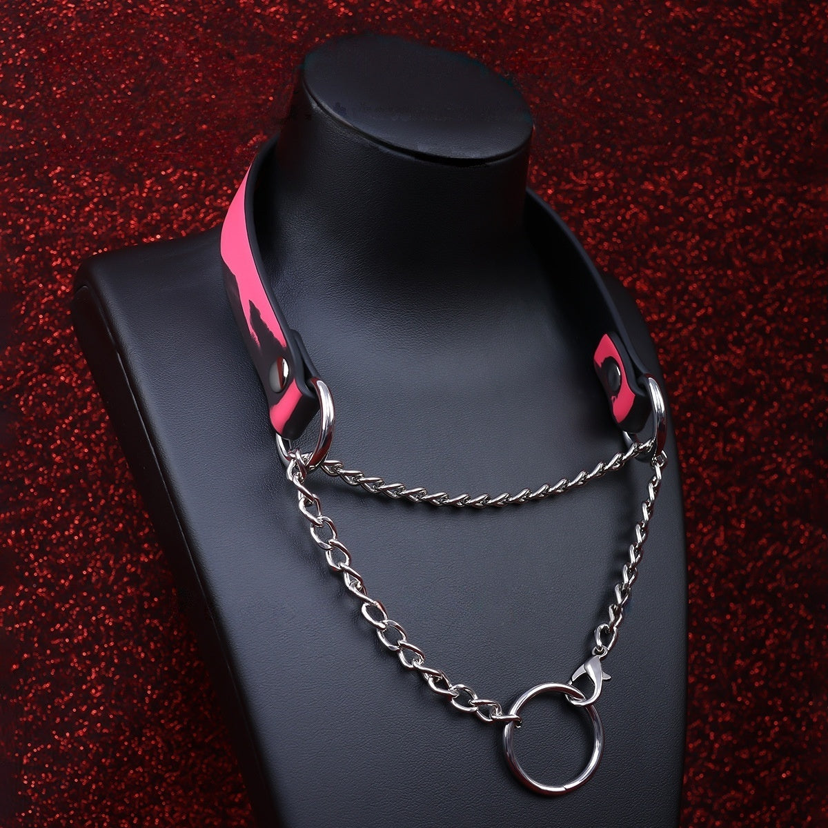 Thermochromic Skull Chain Choker Necklace – close-up | Blackyyds