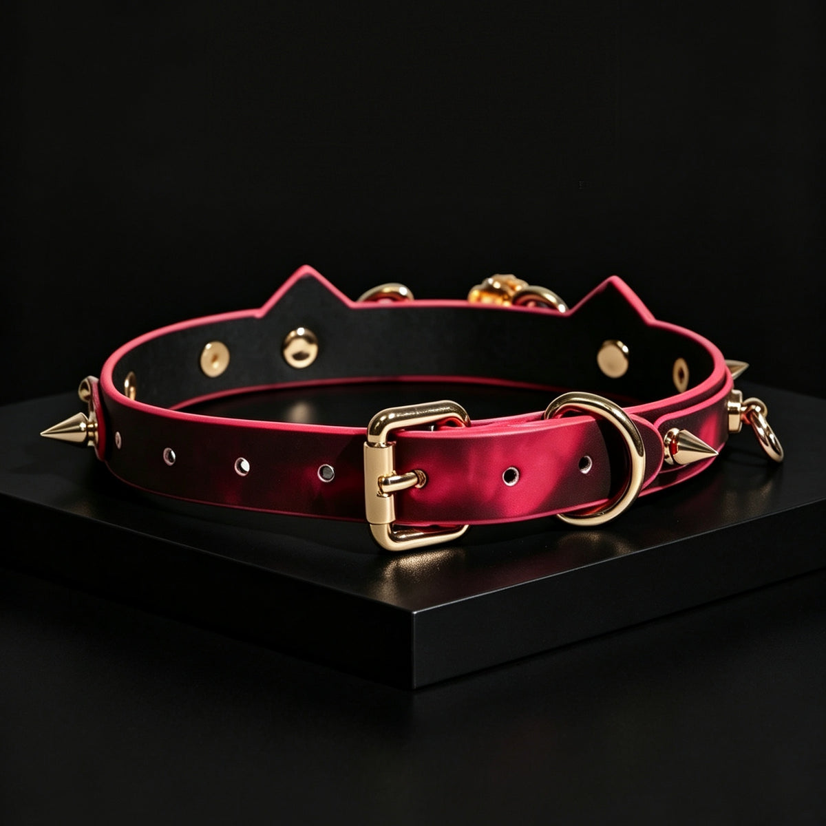 Thermochromic Cat Ear Bell Choker with Leash – close-up | Blackyyds