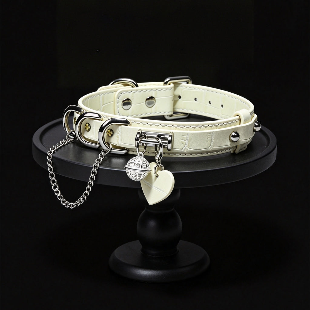Macaron Leather Bell Choker with Heart Charm & Chain – close-up | Blackyyds