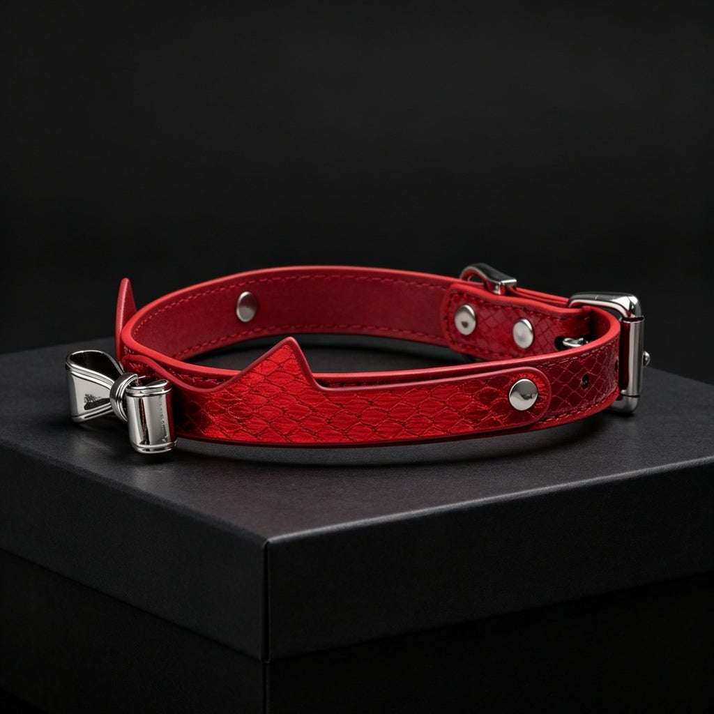 Red Snakeskin Cat Ear Bow Rhinestone Choker with Leash – close-up | Blackyyds