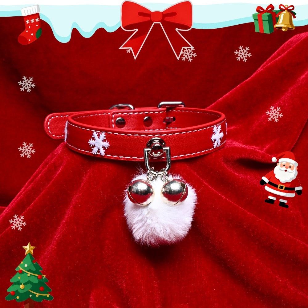 Festive Christmas Choker - Green statement choker detail shot | Blackyyds