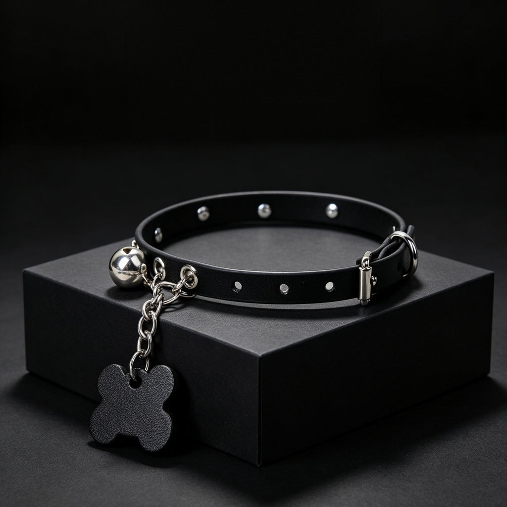 Cowhide Leather Bell Choker with Bone Tag & Leash – alternate view | Blackyyds