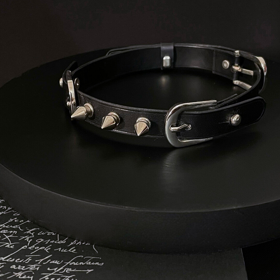 Spike Trap Red Italian Buttero Leather Choker - Gothic Punk Spiked Collar