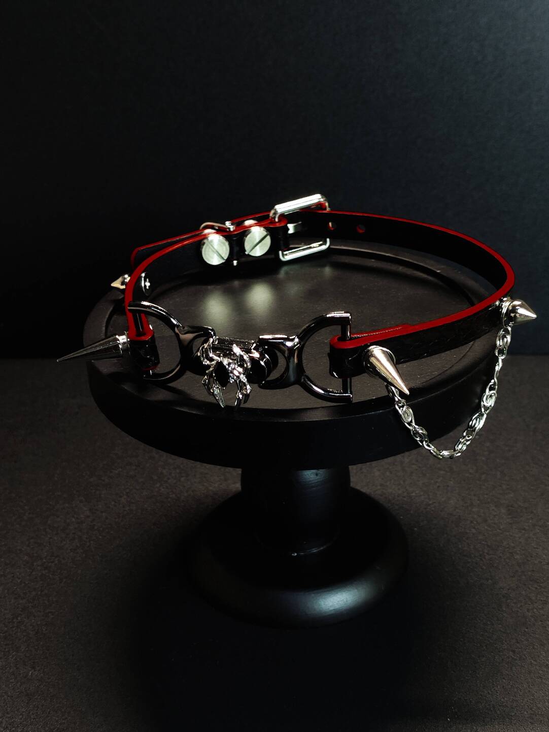 Gothic Spider Spike Choker - Black & Red Genuine Leather Collar with Silver Chain | Custom Engraving Punk Necklace
