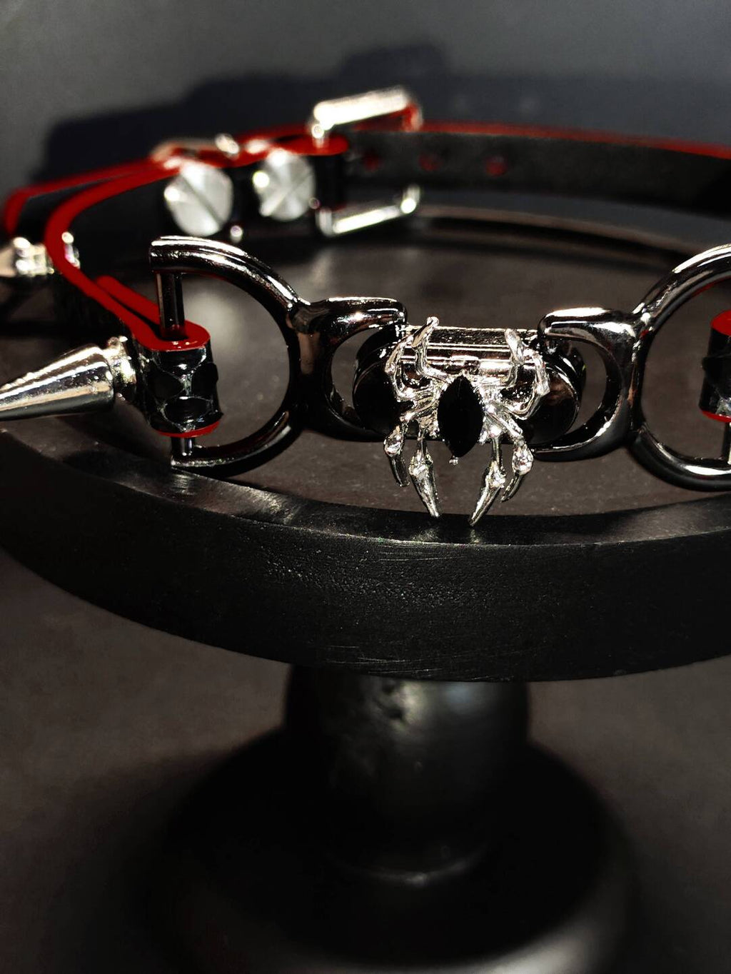 Gothic Spider Spike Choker - Black & Red Genuine Leather Collar with Silver Chain | Custom Engraving Punk Necklace