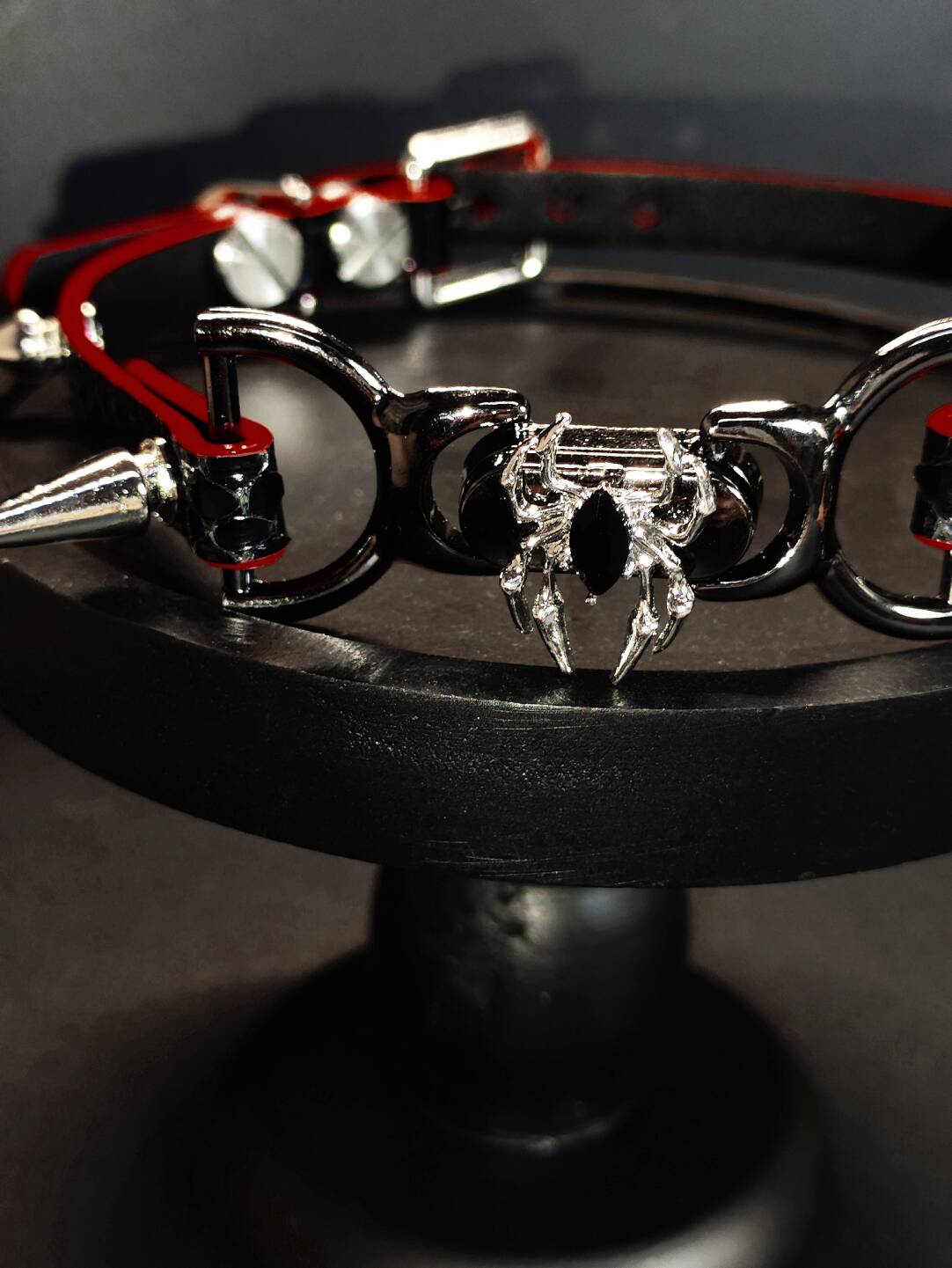 Gothic Spider Spike Choker - Black & Red Genuine Leather Collar with Silver Chain | Custom Engraving Punk Necklace