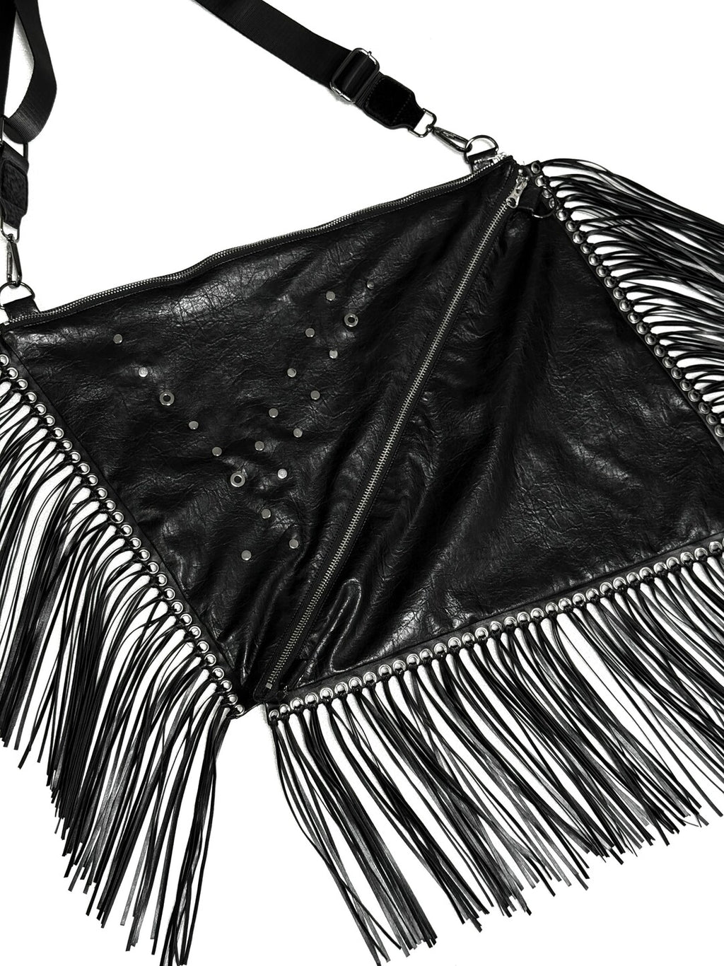 Y2K Western Goth Black Tassel Crossbody Bag - Punk Bohemian Fringe Shoulder Bag with Studded Details