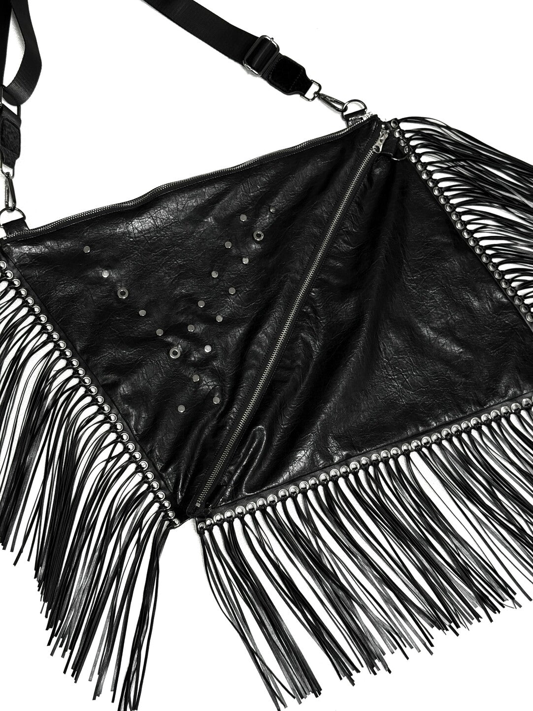 Y2K Western Goth Black Tassel Crossbody Bag - Punk Bohemian Fringe Shoulder Bag with Studded Details