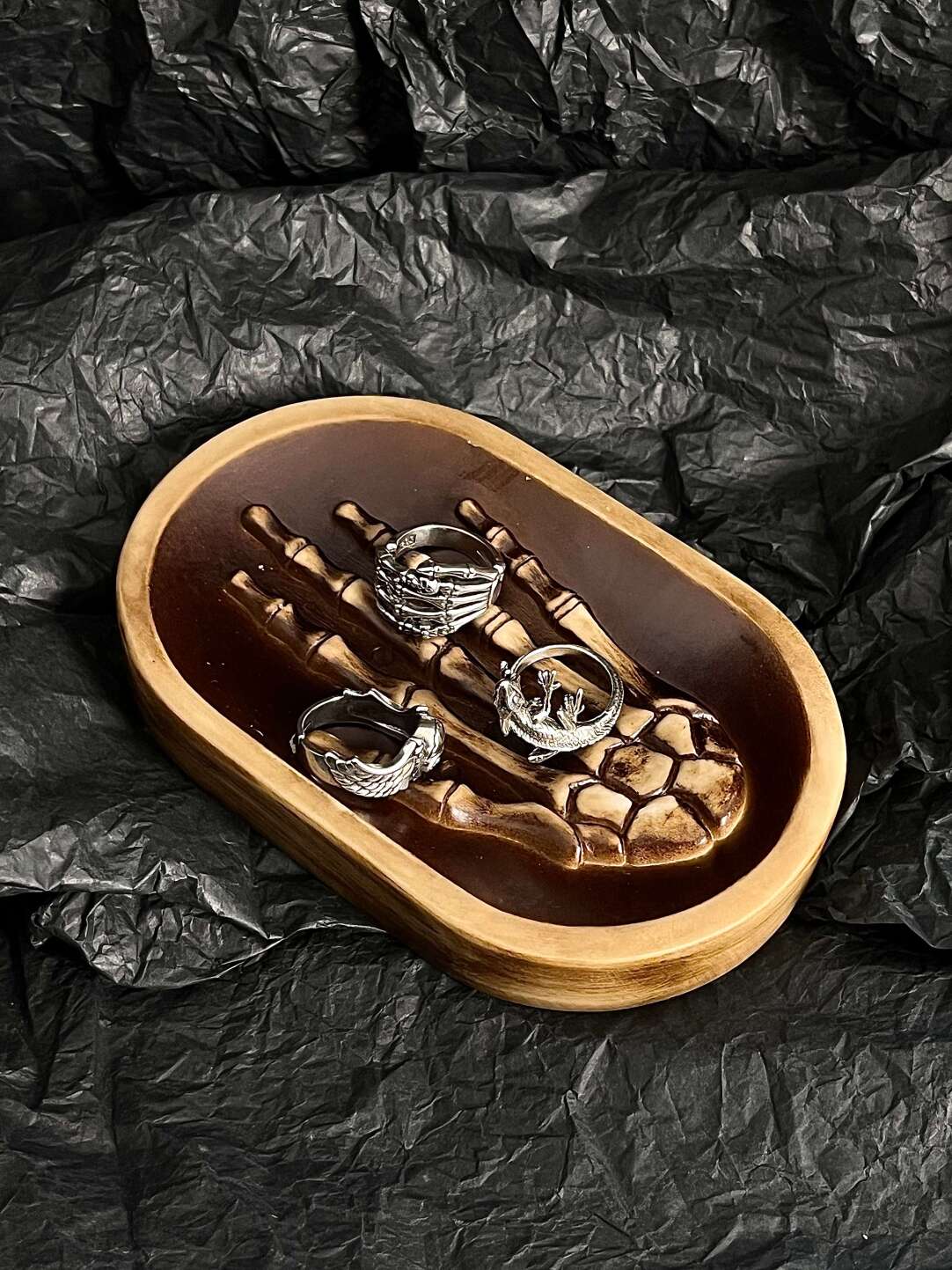 Ghost Hand Soap Holder | Dark Punk Creative Home Niche Design Soap Dish Tray Storage · Brown