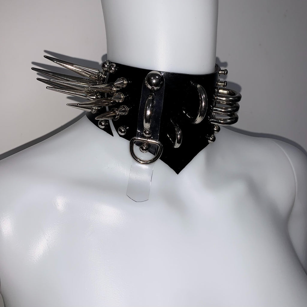 Collana girocollo in stile gotico punk "Altered Flesh" con borchie in metallo | Collana statement Alt Subculture