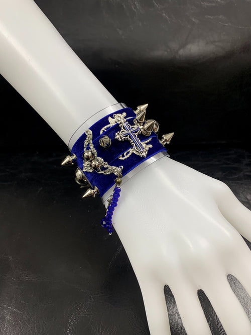 【Prisoner】Original Gothic Cuff | Dark Punk Subculture Handcrafted Studded Metal Bracelet Choker Accessory