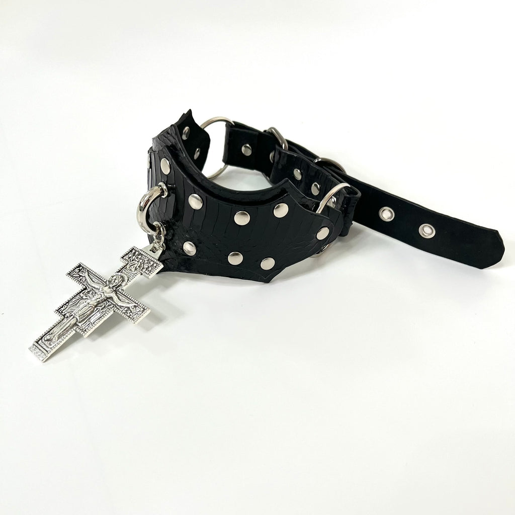 Oracle Feather Choker – Gothic Punk Snakeskin Metal Statement Necklace