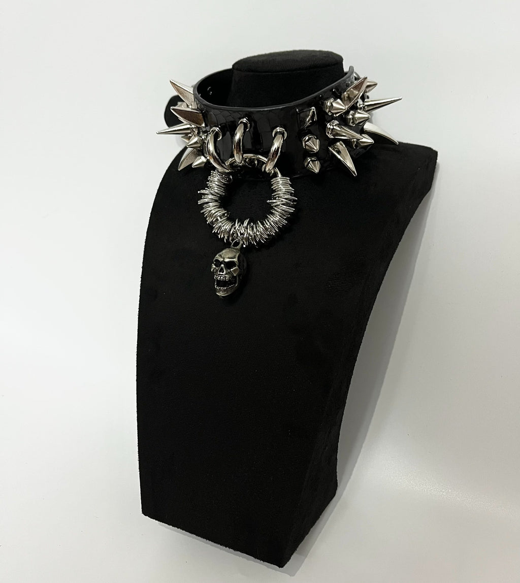 【Mockery】Rock Gothic Punk Visual Heavy Metal Snake Pattern Studded Choker Necklace