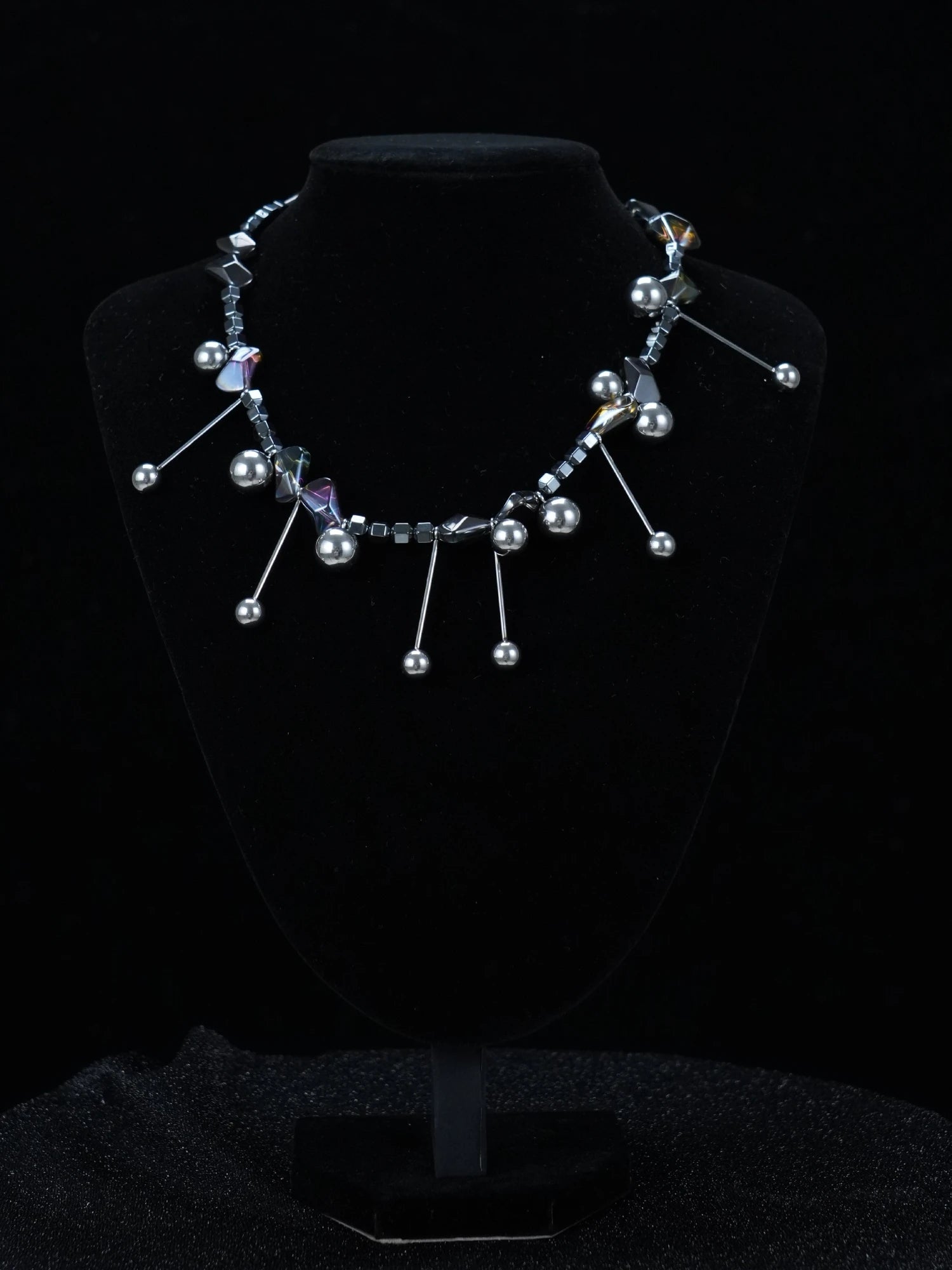 Y2K Iridescent Stone Drop Necklace – Silver Beaded Chains with Shimmering Light-Reflective Stones