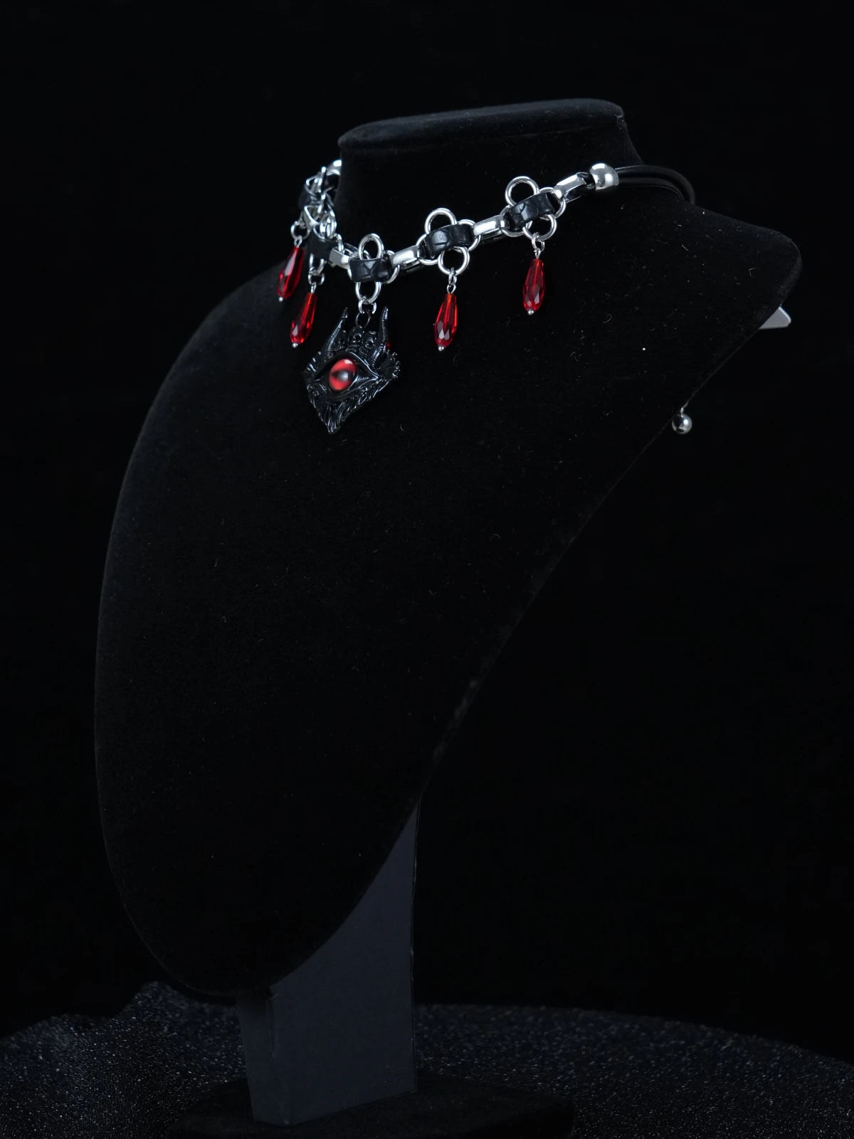 Y2K Evil Eye Choker – Silver Gothic Necklace with Red Tear Drop Crystals