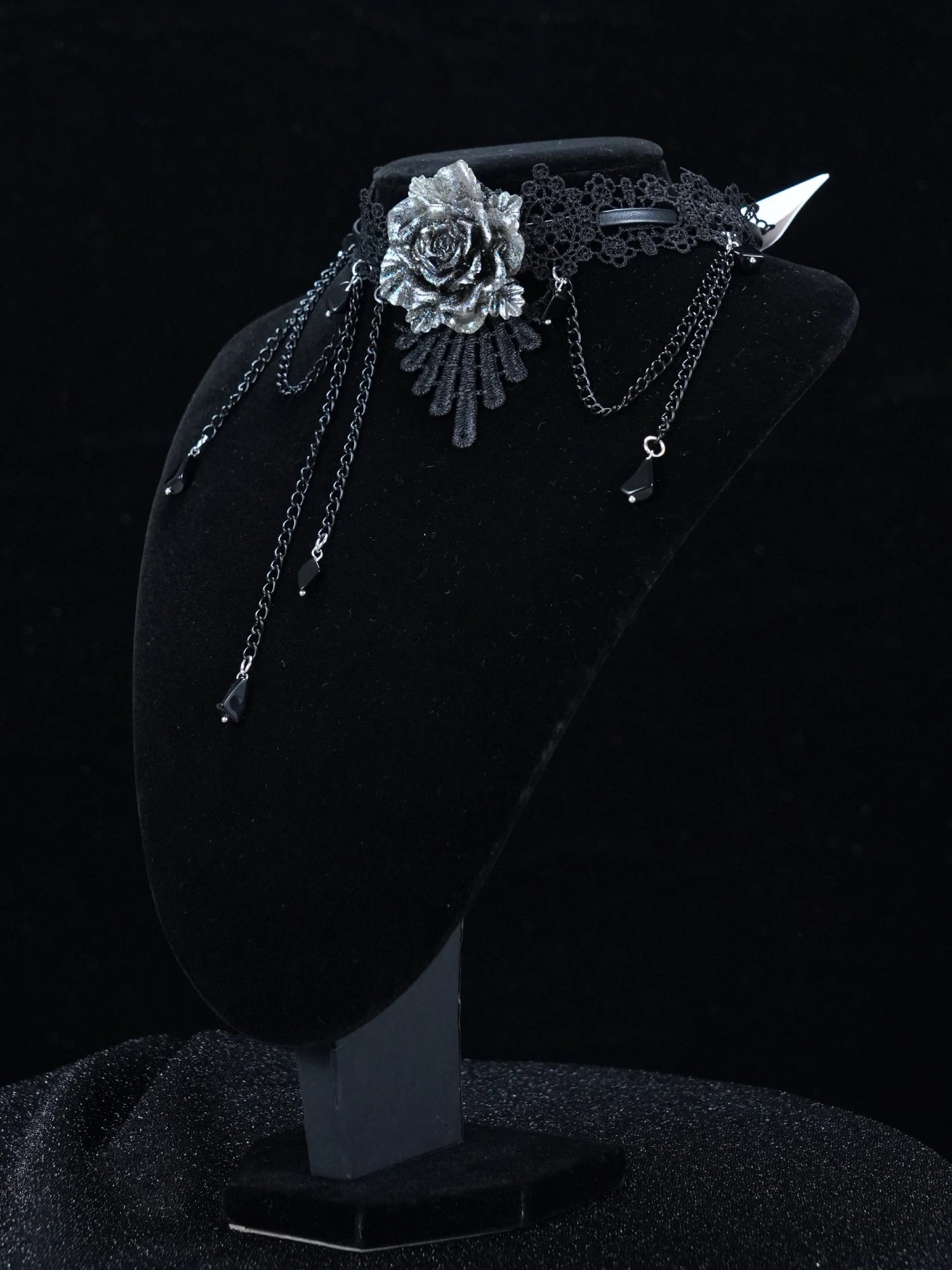 Y2K Gothic Lace Choker – Silver Rose Pendant with Dangling Black Chains