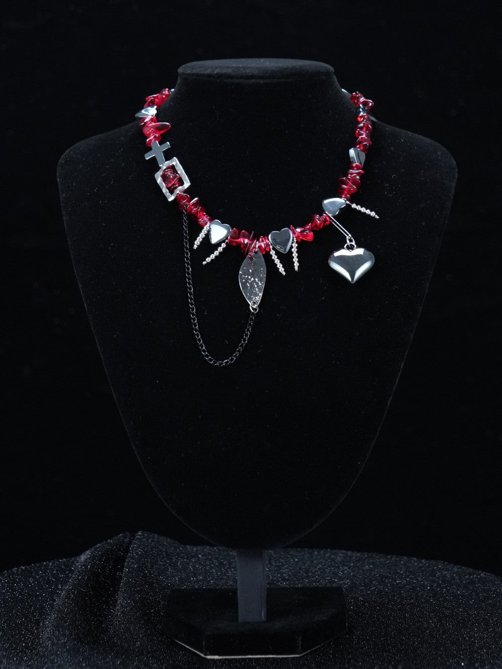 Y2K Red Beaded Gothic Necklace – Silver Charms with Cross, Heart & Leaf Accents