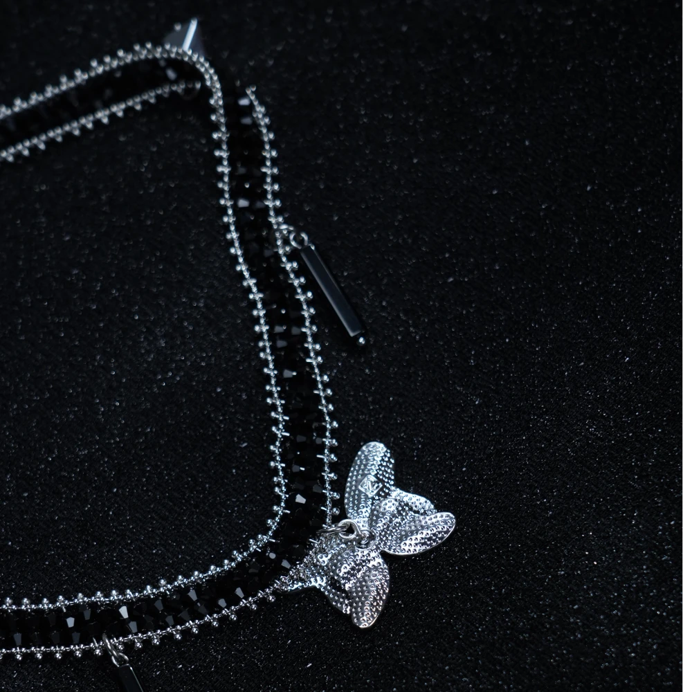 Y2K Black & White Beaded Butterfly Necklace – Minimalism Gothic Choker