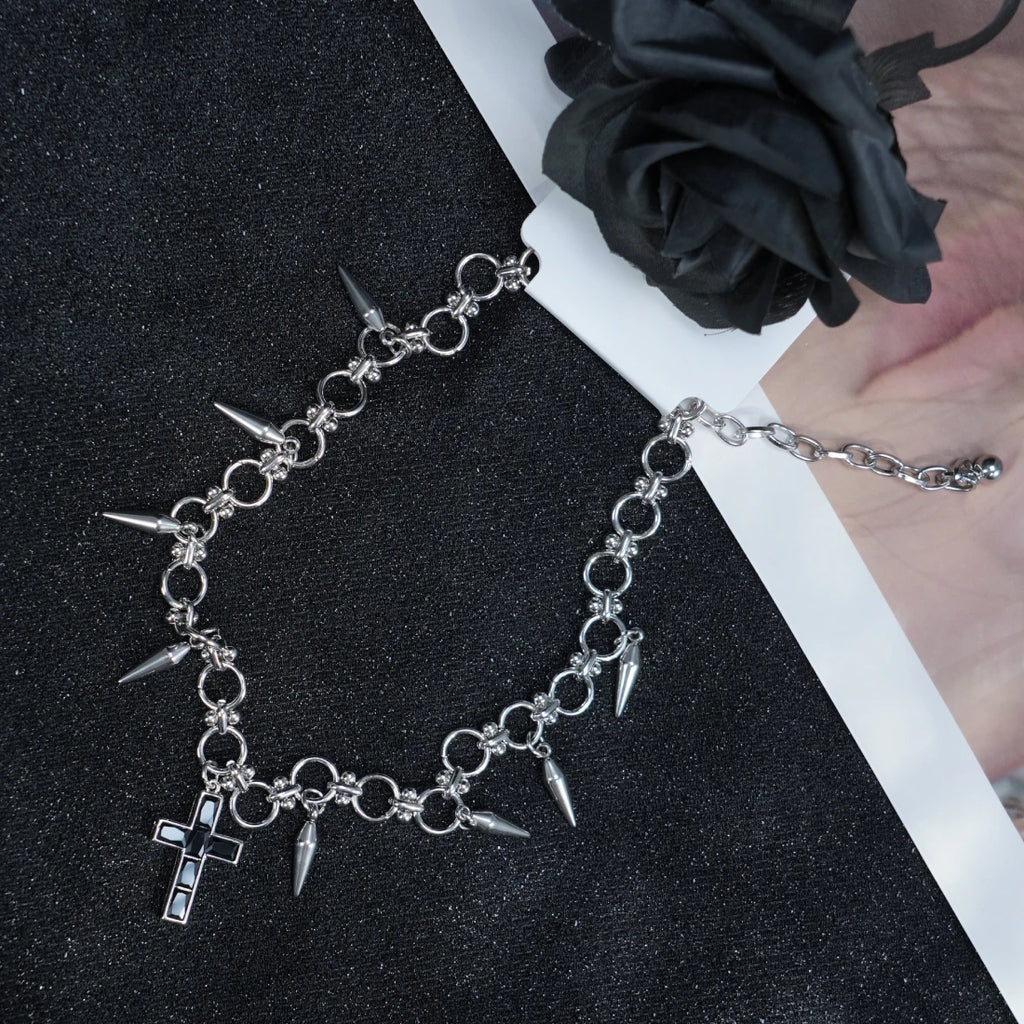 Y2K Minimalist Silver Cross Necklace – Spiked Pendant Gothic Chain