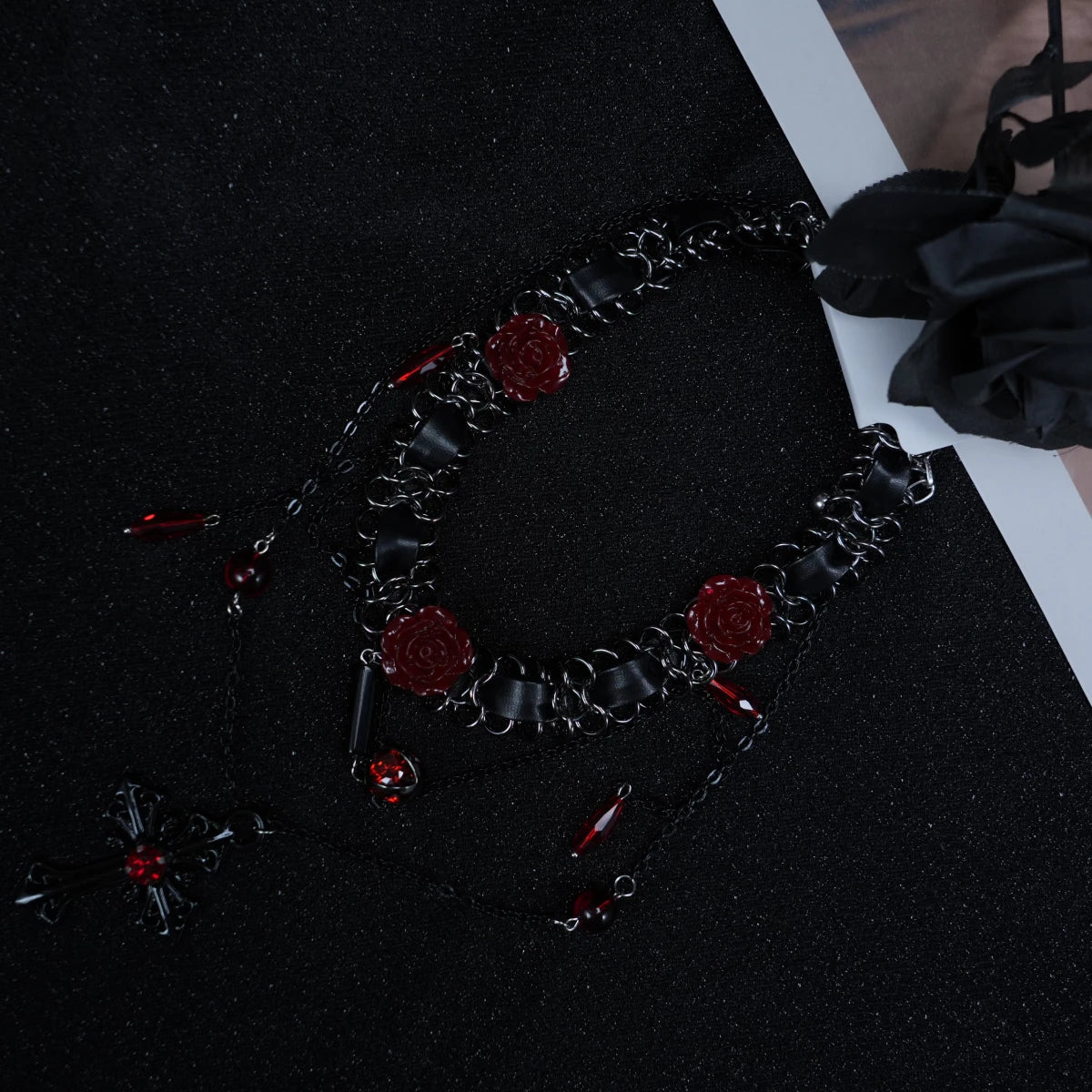 Y2K Gothic Layered Necklace – Silver Chains with Red Roses & Cross Pendant