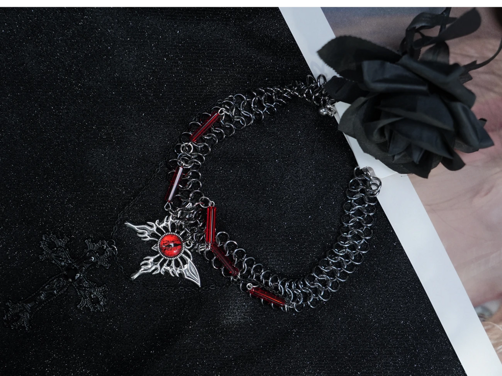 Y2K Gothic Red Evil Eye Layered Necklace – Silver Chain with Red Beads & Cross Pendant