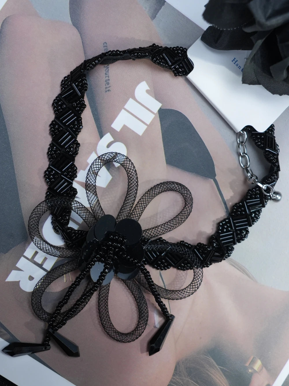 Y2K Gothic Black Mesh Flower Necklace – Beaded Lace Choker with Sequin Bloom Details