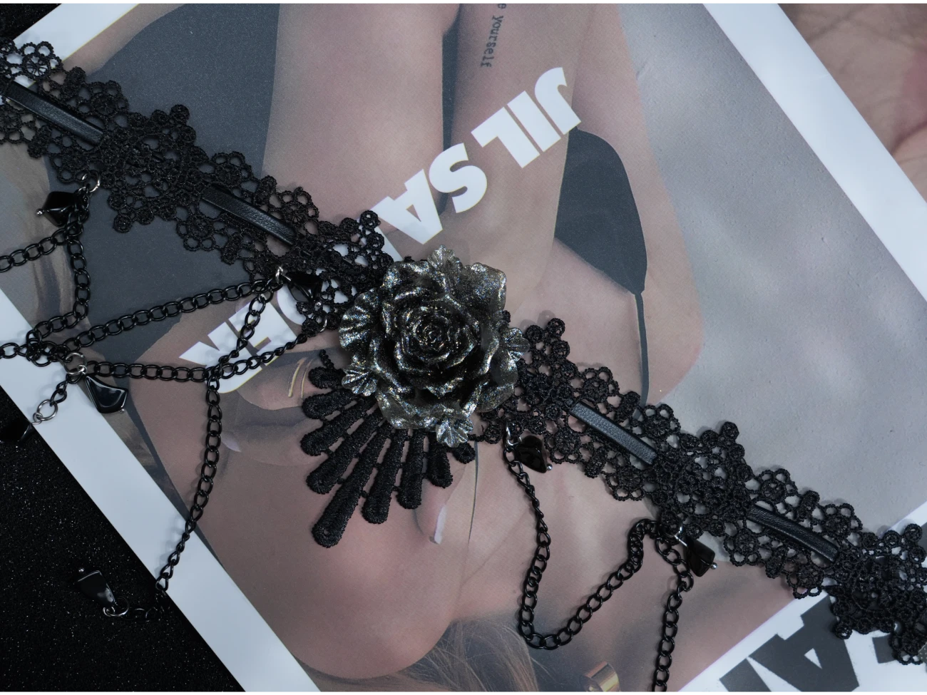 Y2K Gothic Lace Choker – Silver Rose Pendant with Dangling Black Chains