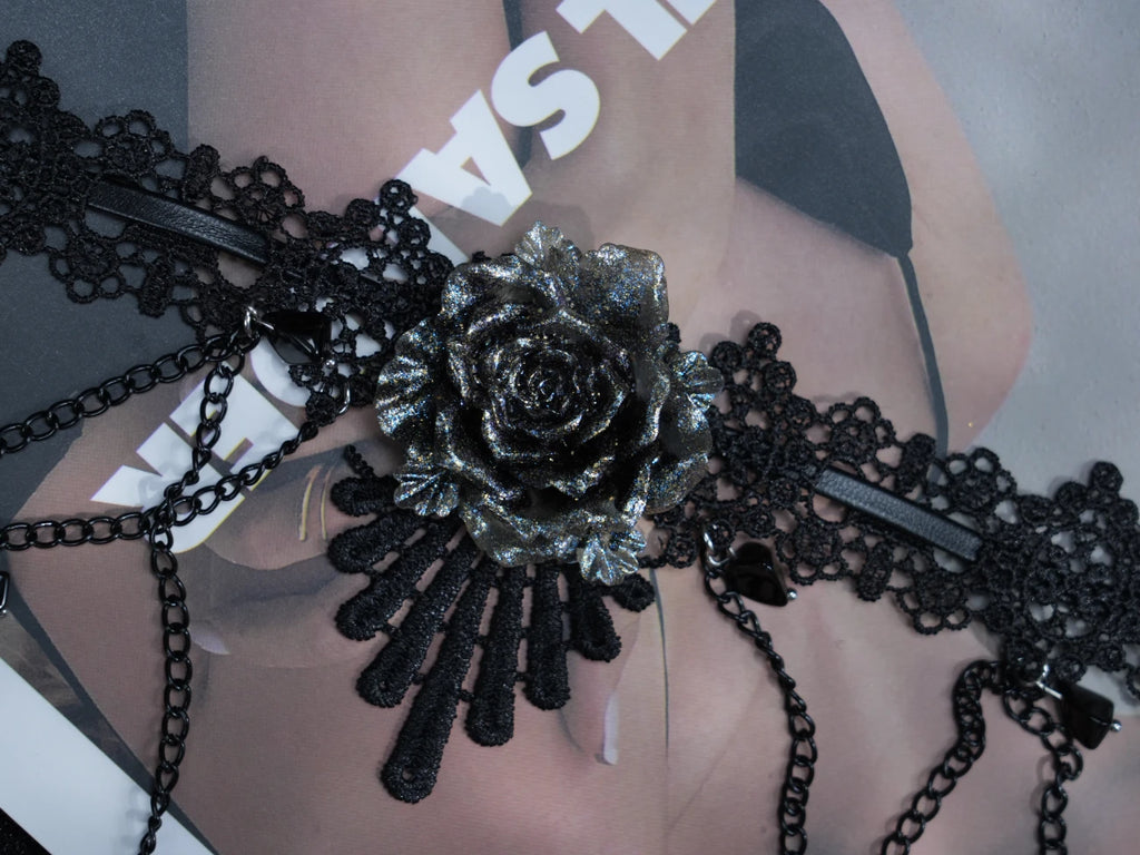 Y2K Gothic Lace Choker – Silver Rose Pendant with Dangling Black Chains