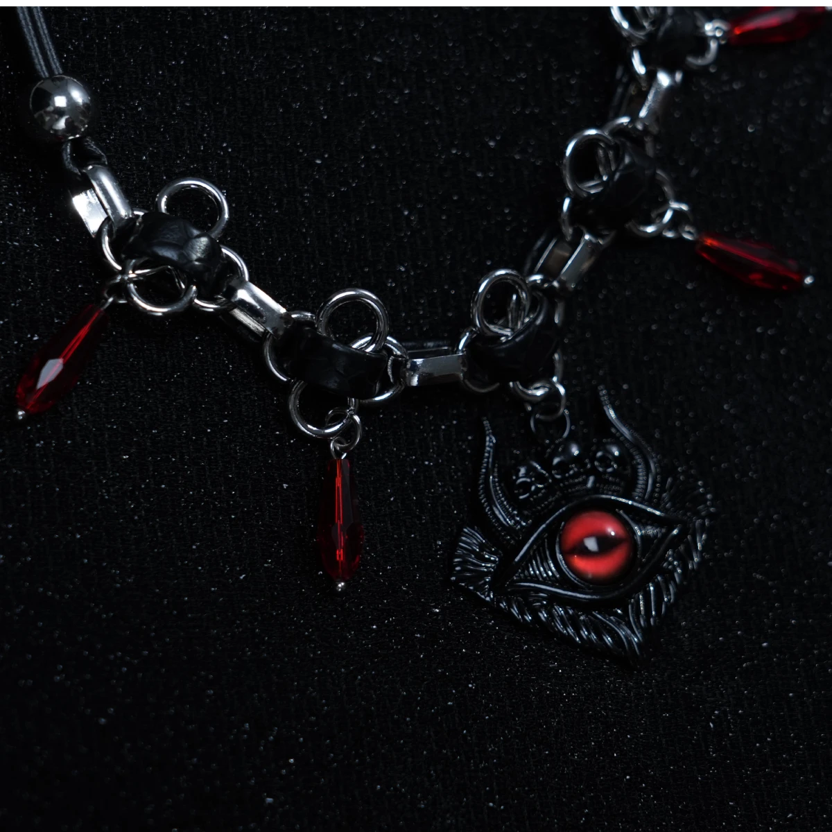 Y2K Evil Eye Choker – Silver Gothic Necklace with Red Tear Drop Crystals