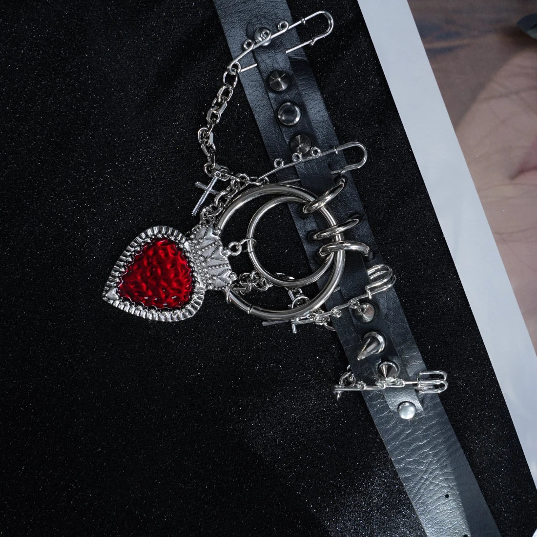 Y2K Gothic Heart Choker – Black Leather Necklace with Spikes, Chains & Red Gem Pendant