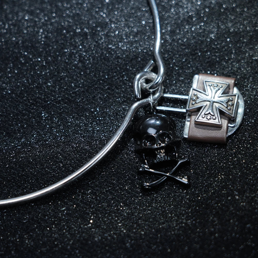 Collana girocollo con lucchetto punk Y2K in metallo argentato con ciondolo gotico