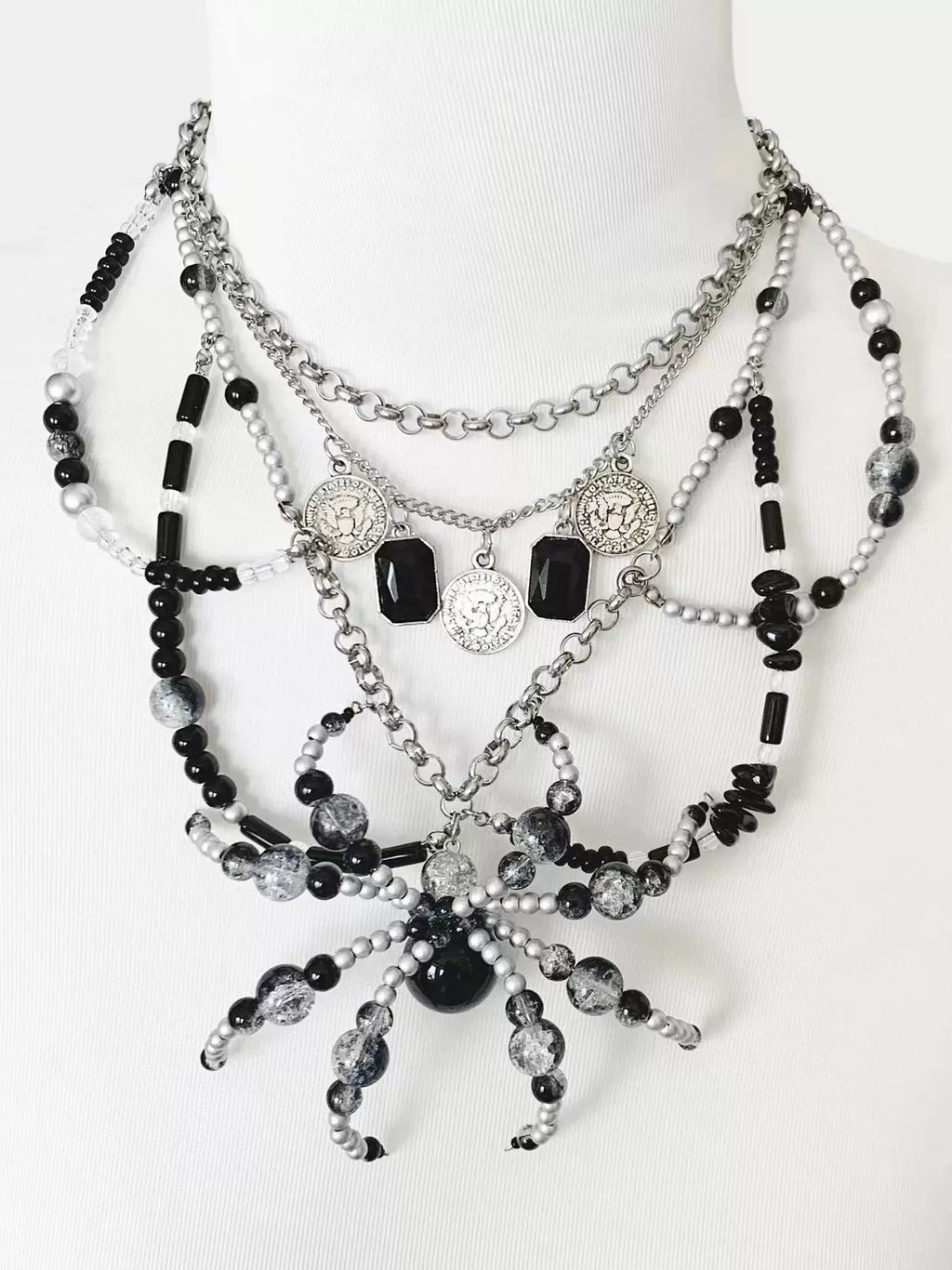 Collana ragno con spine di neve fatta a mano in stile gotico punk scuro