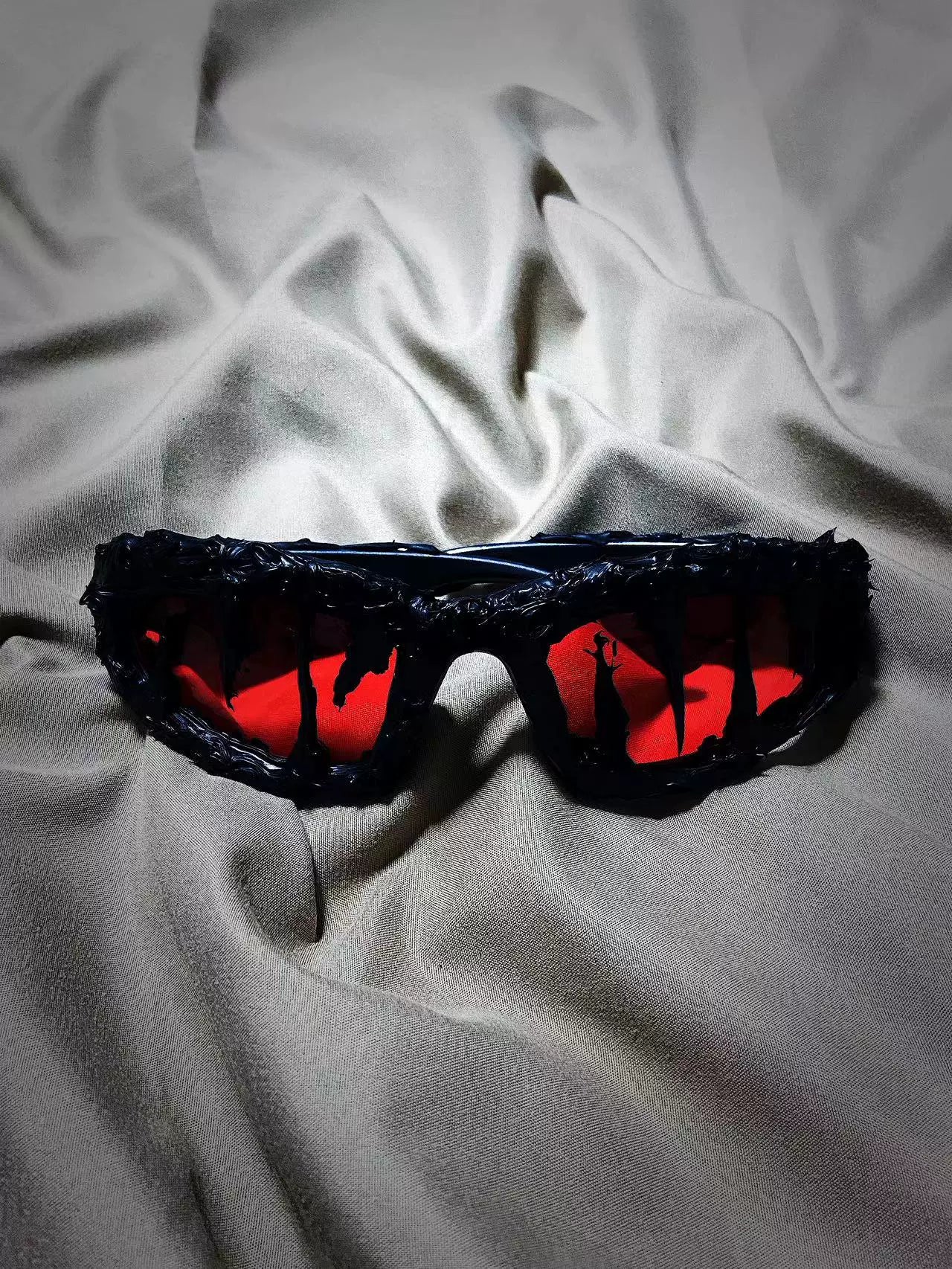 Y2K Streetwear Handmade Resin Drip Sunglasses – Gothic Cyberpunk Statement Shades