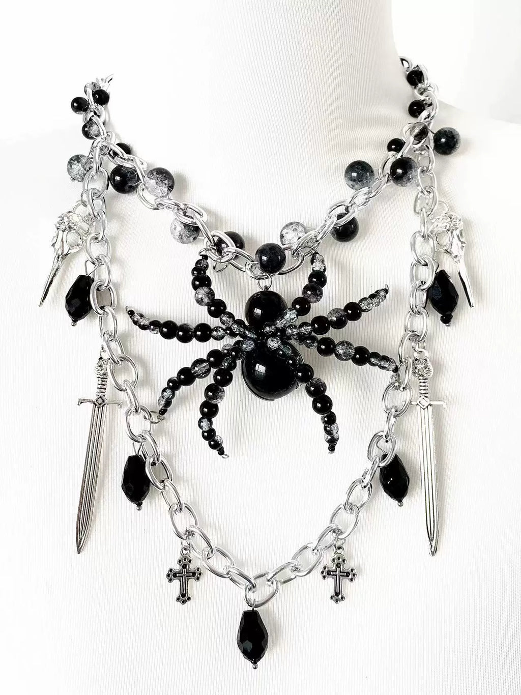 Collana Venom Spider Dark Gothic Punk fatta a mano