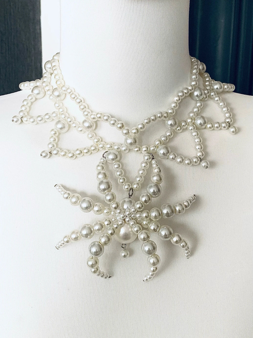 Collana con ciondolo Treasure Spirit, girocollo gotico punk scuro