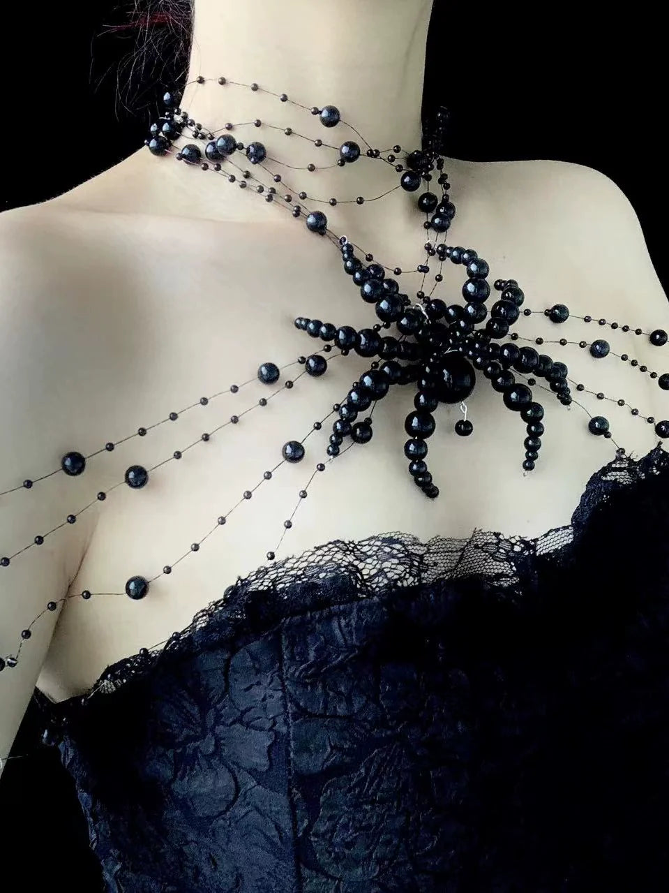 Cadena de hombro con diseño de araña de lluvia hecha a mano, cadena corporal punk gótica oscura de diseño original