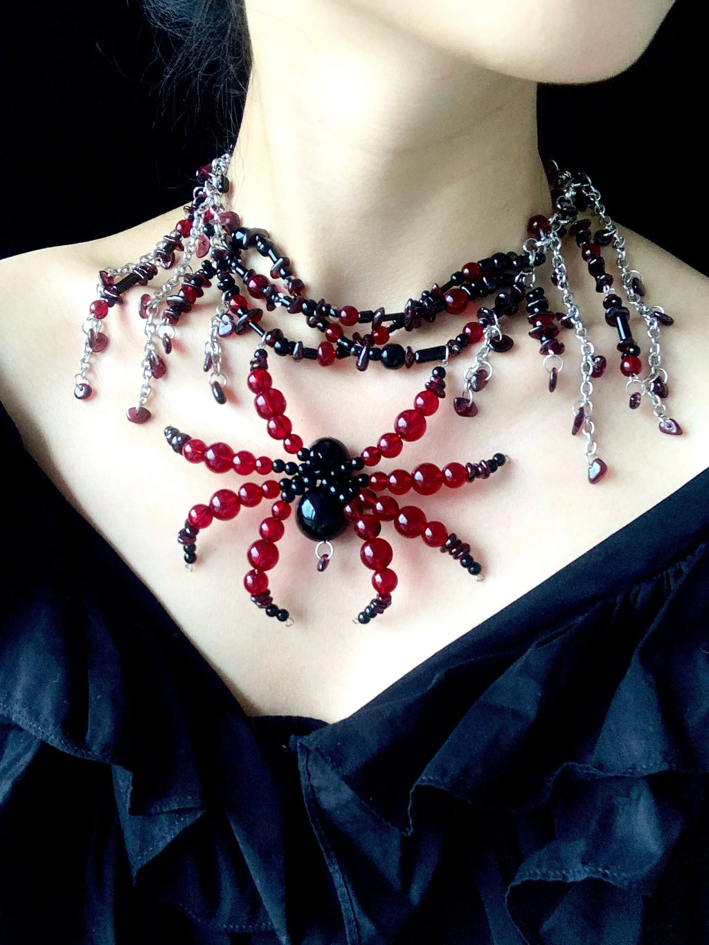 Collar de araña de plasma, estilo gótico punk oscuro, hecho a mano