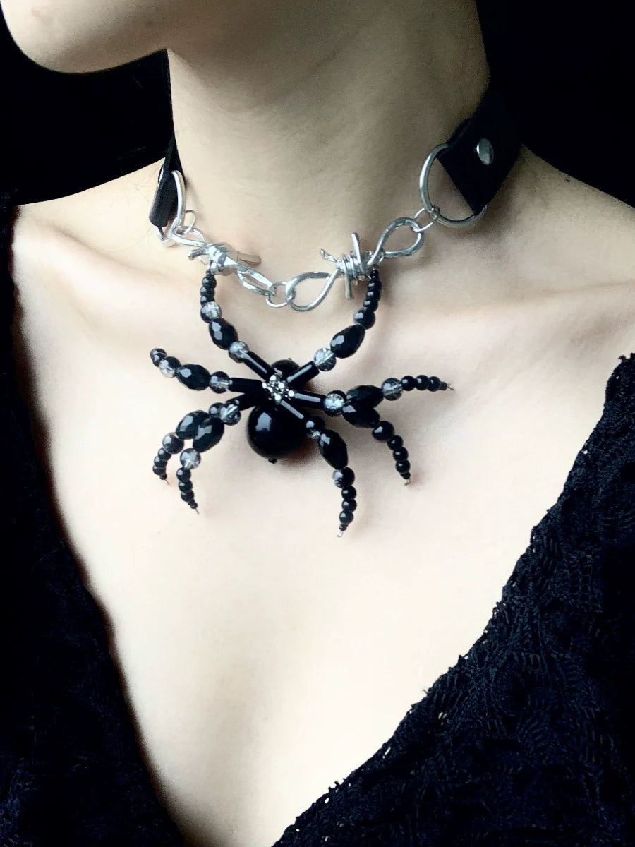 Collar de araña de tinta negra Gargantilla de subcultura punk oscura Collar de cuero cruzado