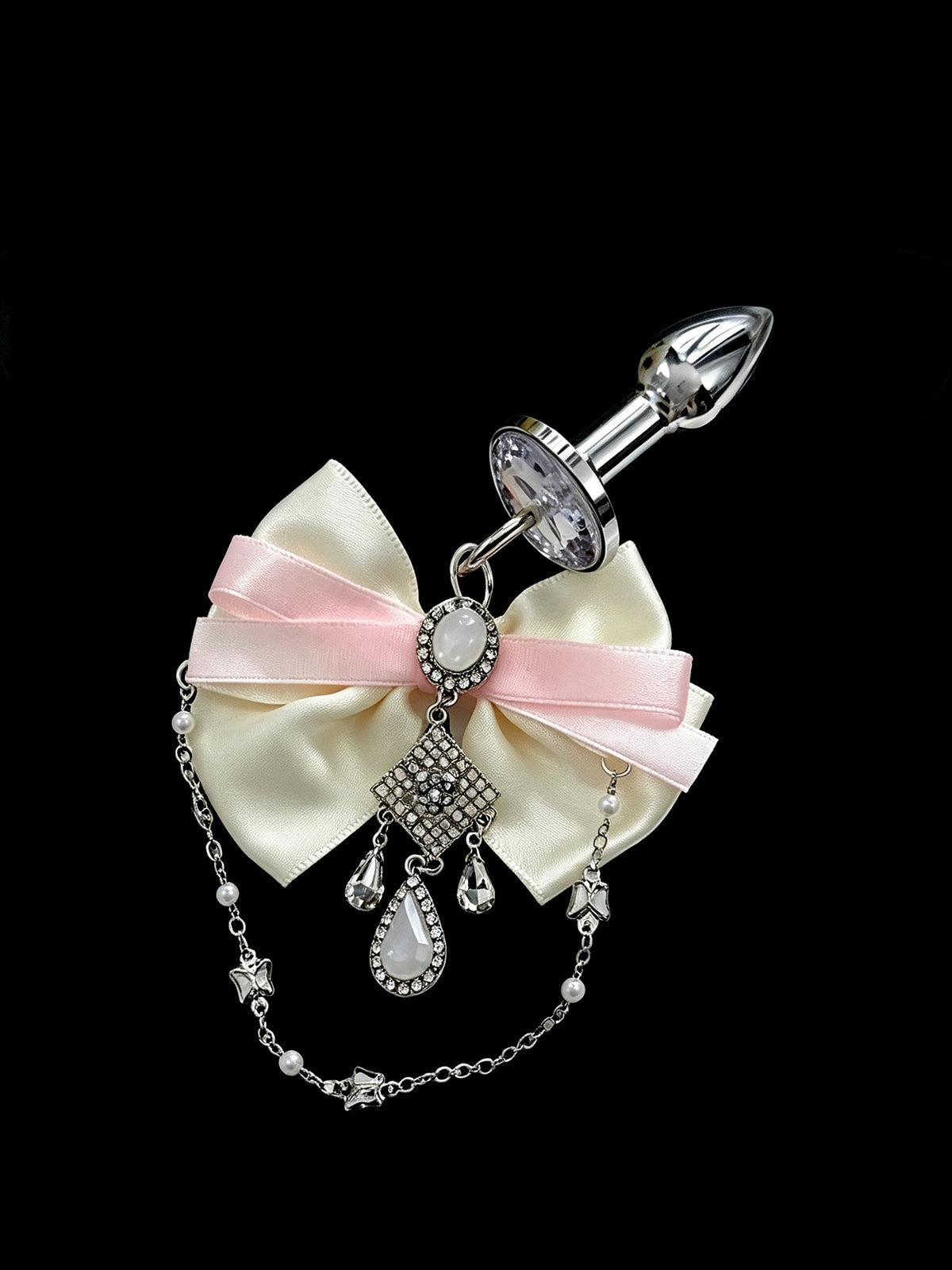 Cream Satin Bow Pearl Chain Jewel Plug