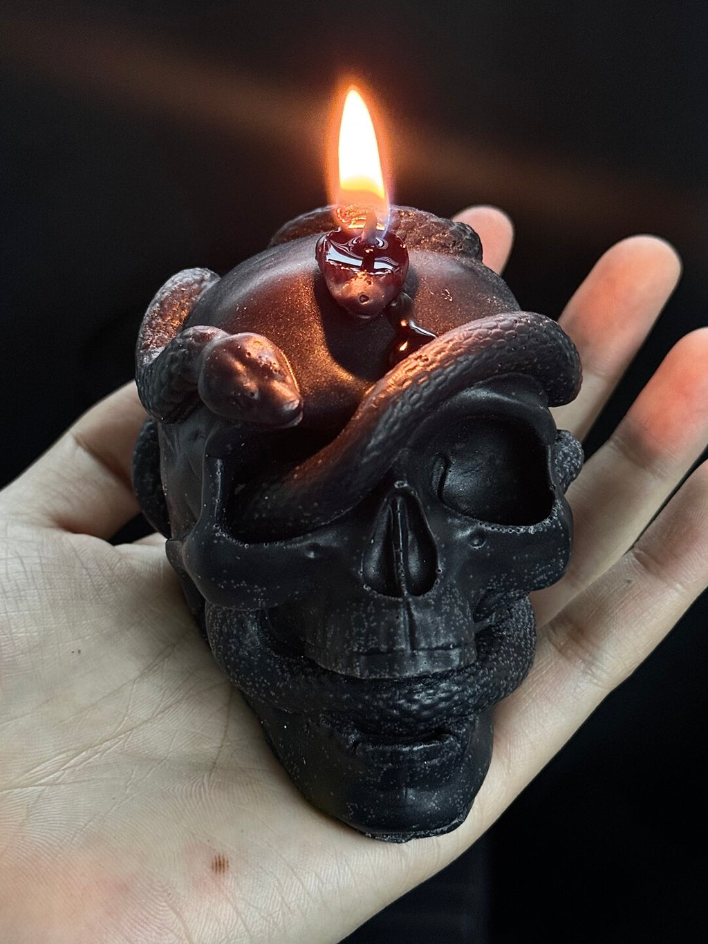 Candela con teschio e serpente viola | Decorazione in cera a bassa temperatura fatta a mano, stile gotico punk e aromaterapia