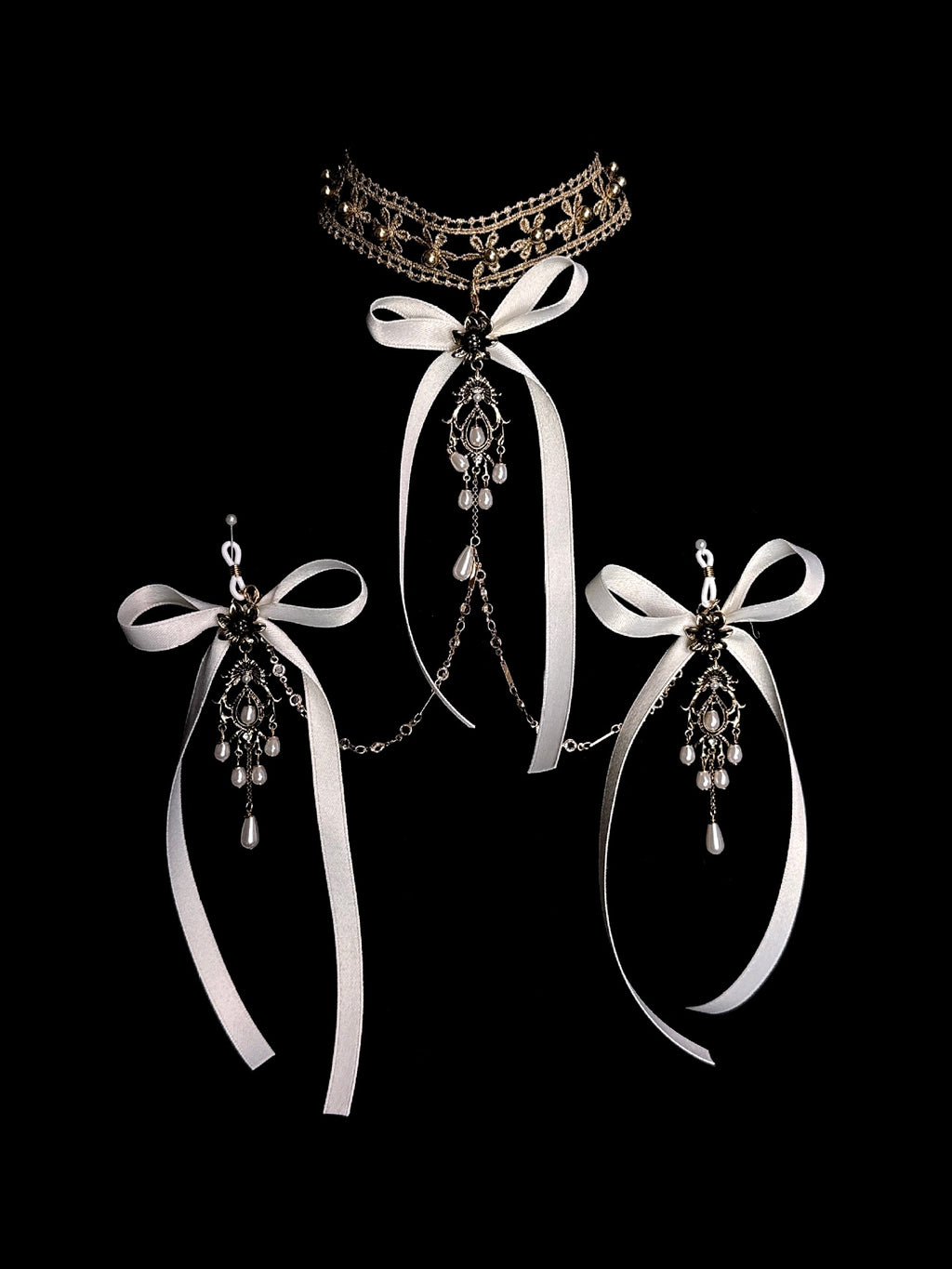 Gothic Bow Choker - with Body Chain close-up detail | Blackyyds